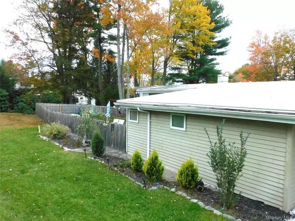 Rock Hill, NY 12775,20 Crescent VW