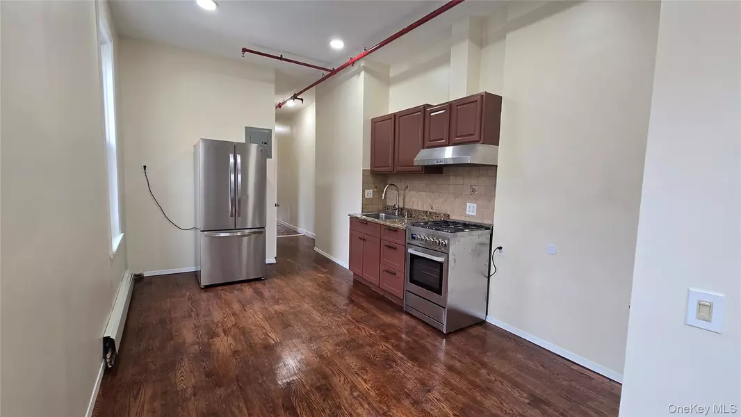 883 Cypress AVE, Ridgewood, NY 11385