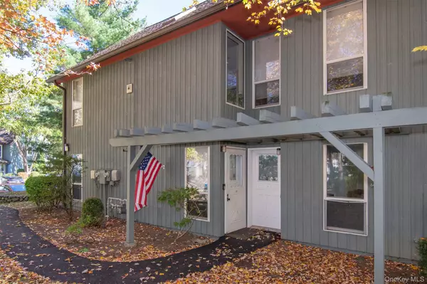 Peekskill, NY 10566,32 Bleakley DR