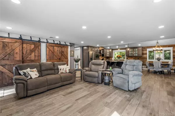 Central Islip, NY 11722,108 Sportsmen ST