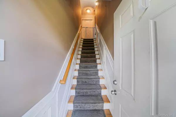 Holtsville, NY 11742,14 Glen Hollow DR #E 1