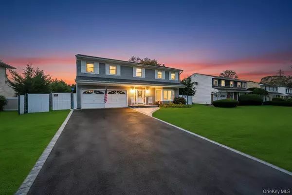 Kings Park, NY 11754,37 Columbine LN