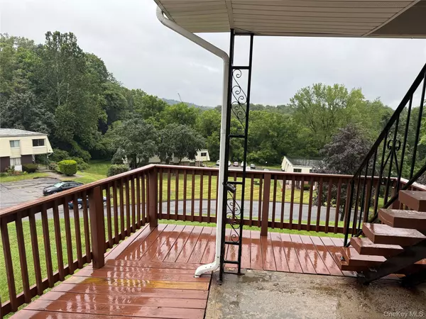Newburgh, NY 12550,1001 McIntosh PL