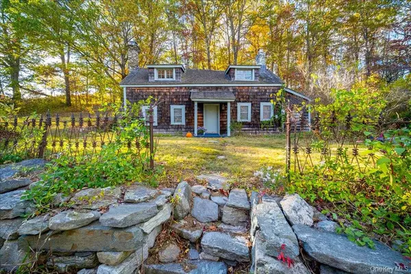 Stormville, NY 12582,60 Cherry LN