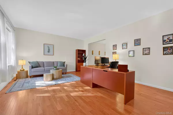 Peekskill, NY 10566,1356 Longview AVE