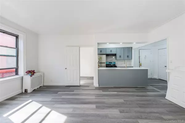 Flushing, NY 11355,136-05 Sanford AVE #6S