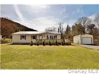 32 Meadow ST, Livingston Manor, NY 12758