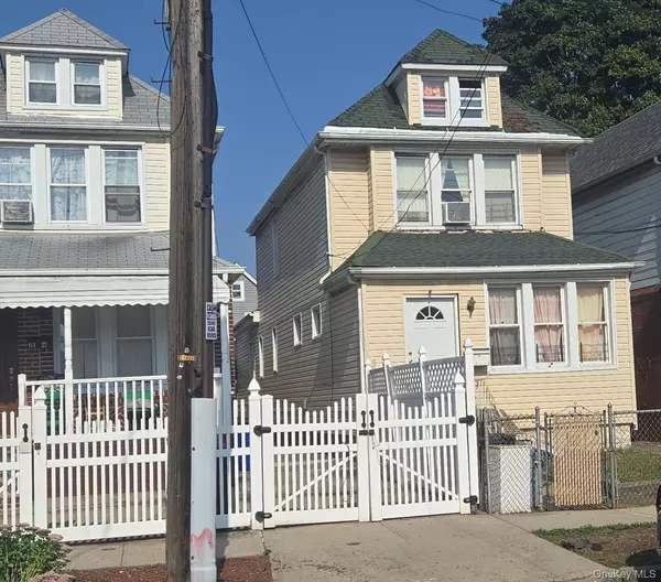 114-29 130th ST, South Ozone Park, NY 11420