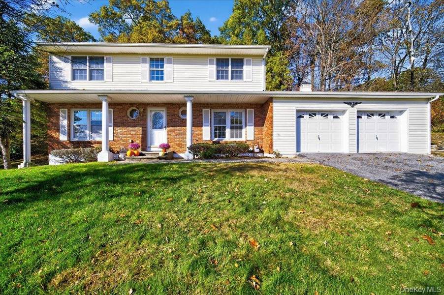 19 Sunset TER, Highland Mills, NY 10930