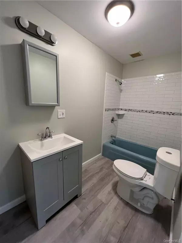 Bloomingburg, NY 12721,44 Highview TER #2