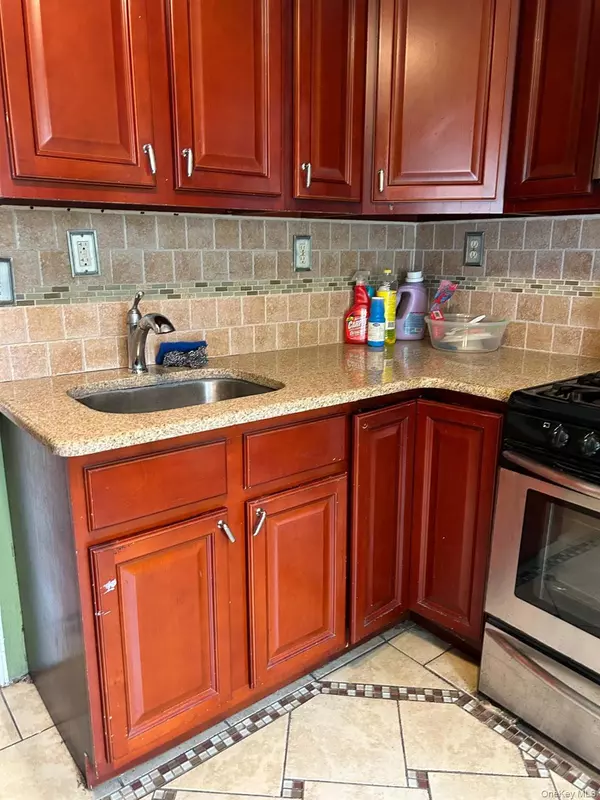 Brooklyn, NY 11236,1618 E 96th ST