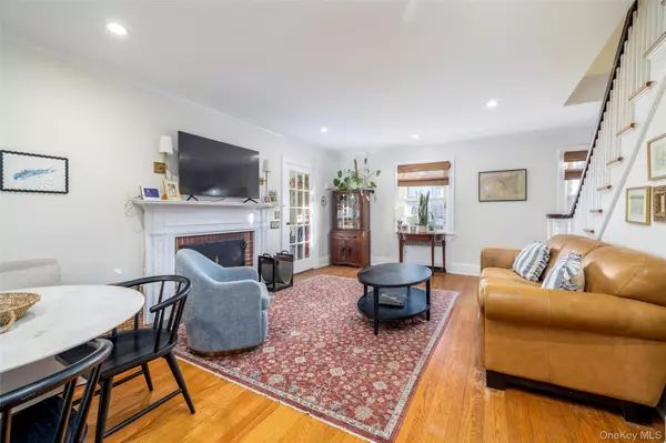 Rockville Centre, NY 11570,265 Raymond