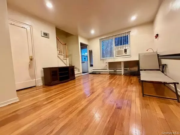 Bayside, NY 11364,220-34 67 AVE #2Levels