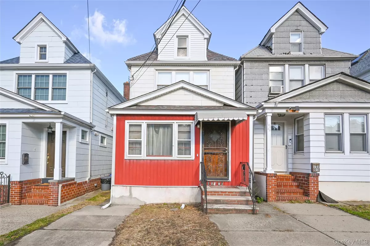 Forest Hills, NY 11375,102-03 62 DR
