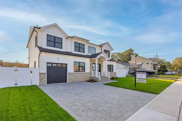 Plainview, NY 11803,38 Eldorado BLVD