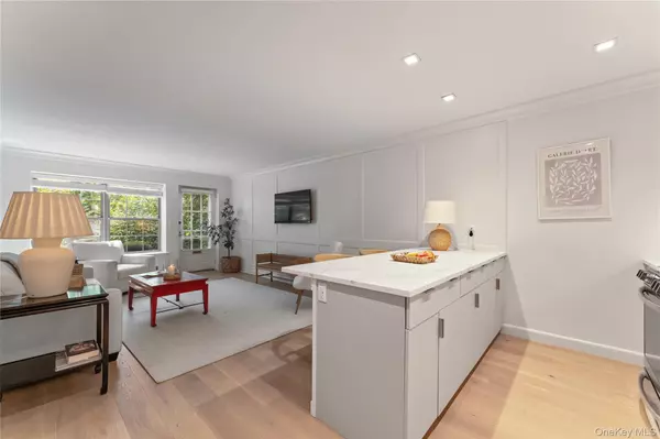 Bronxville, NY 10708,25 Alden PL #25