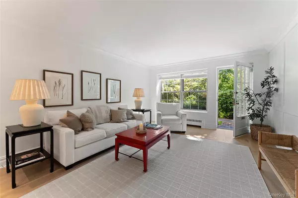 25 Alden PL #25, Bronxville, NY 10708