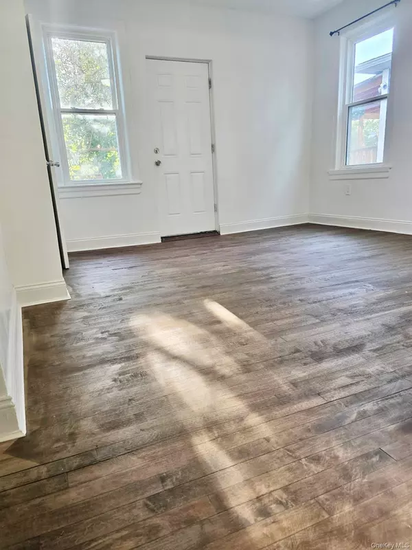 Bronx, NY 10465,451 Revere AVE ##1