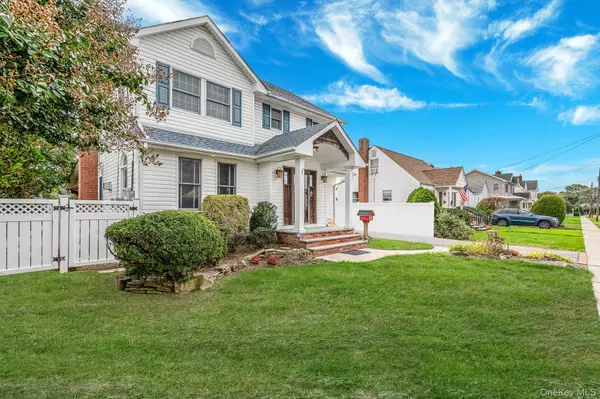 Farmingdale, NY 11735,4 Sullivan AVE