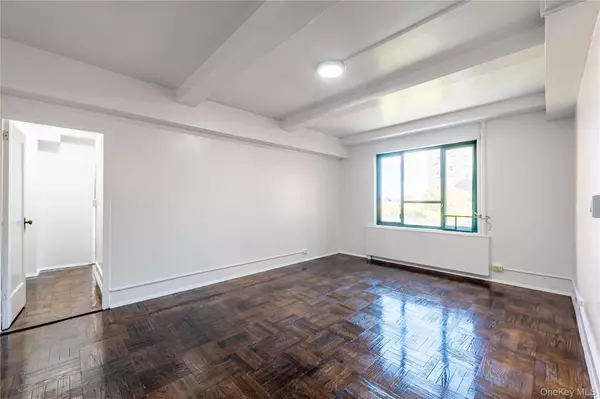 Bronx, NY 10462,11 Metropolitan OVAL #5F