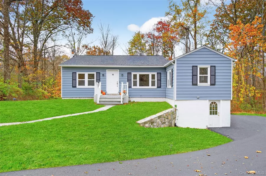 12 Russell RD, Wappingers Falls, NY 12590
