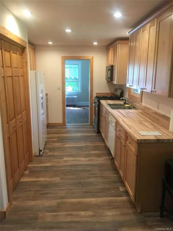 Armonk, NY 10504,8 Maryland Avenue