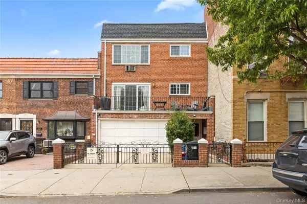 Astoria, NY 11103,31-20 41st ST