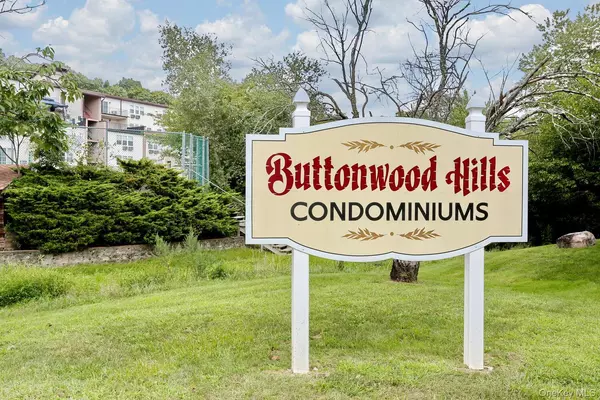 201 Concord LN, Middletown, NY 10940