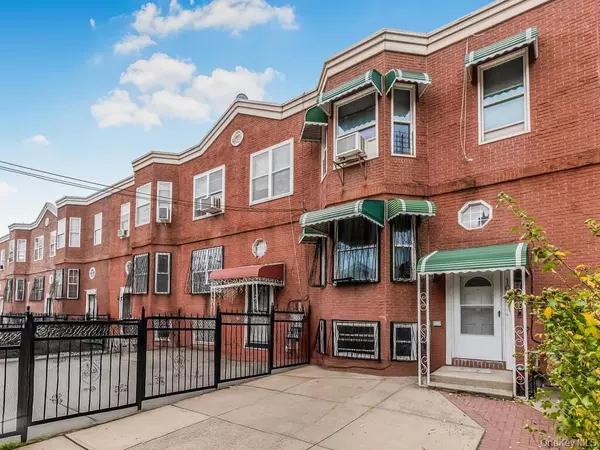 Bronx, NY 10459,1029 Kelly ST