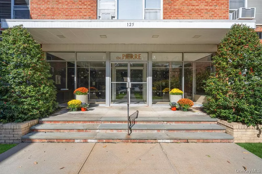 125 Main ST #1T, Port Washington, NY 11050