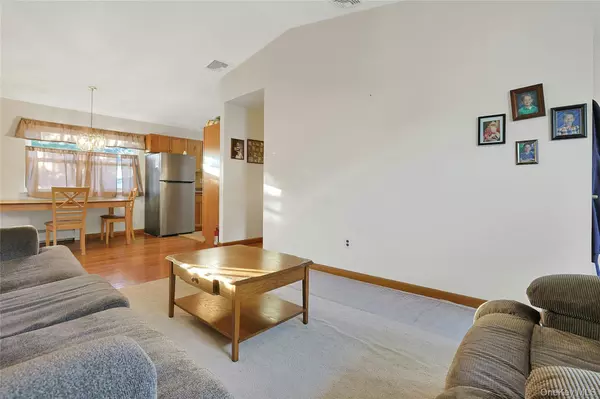 West Haverstraw, NY 10993,5 Peck ST