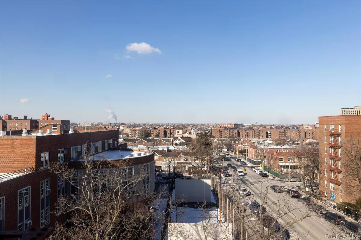 Forest Hills, NY 11375,102-36 64th AVE #6B