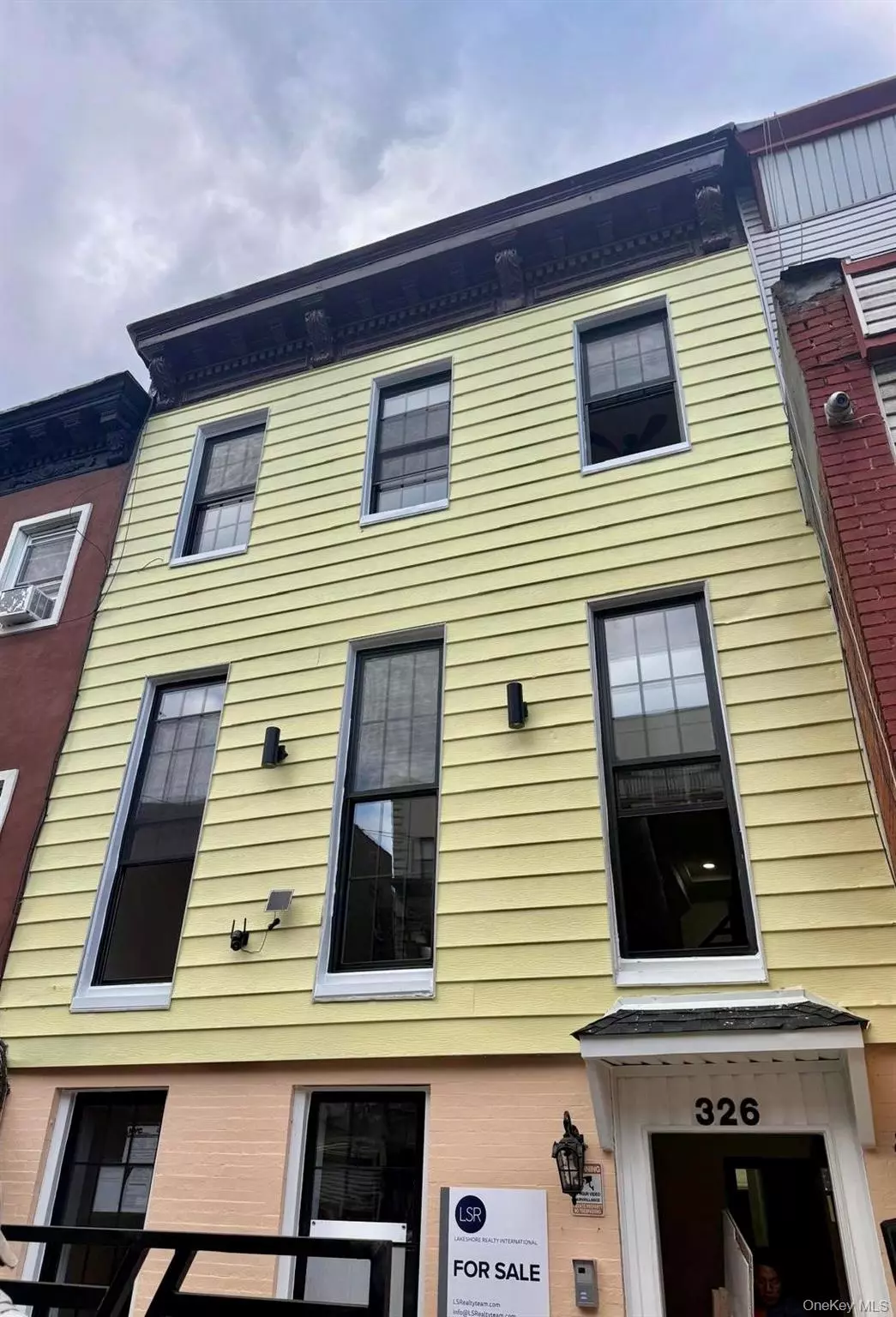 Brooklyn, NY 11233,326 Malcolm X BLVD