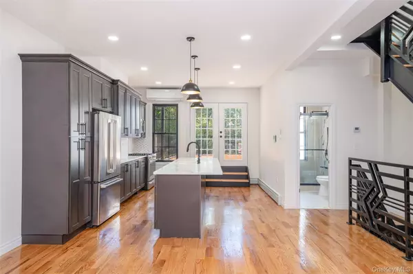 Brooklyn, NY 11233,326 Malcolm X BLVD