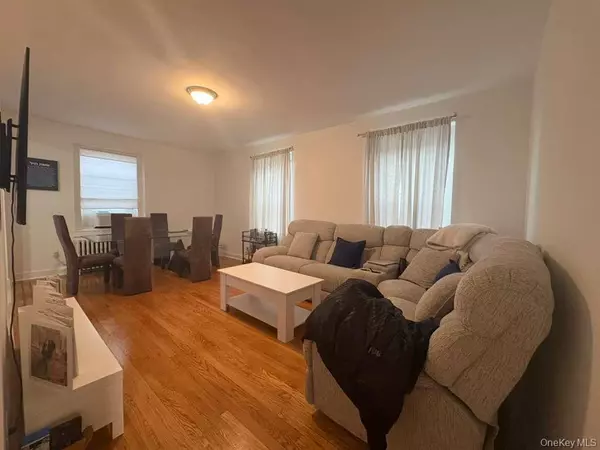 Cedarhurst, NY 11516,623 Central AVE #515