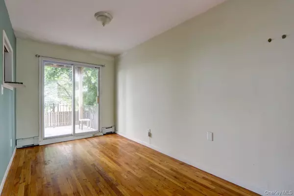 Bayswater, NY 11691,12-67 Waterview Street