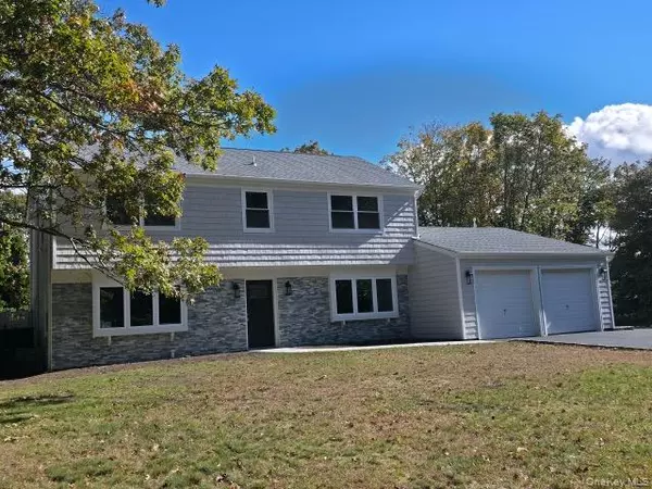 Stony Brook, NY 11790,5 Bently LN