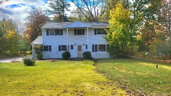 Poughkeepsie, NY 12603,3 Manor DR
