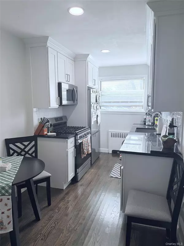 New Hyde Park, NY 11040,81-10 Langdale ST #247A