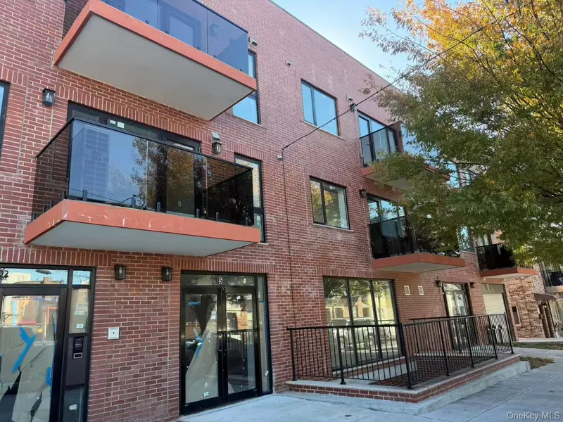 165-02 Sanford AVE #B1, Flushing, NY 11358