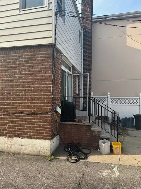 East Elmhurst, NY 11370,2205 80th ST