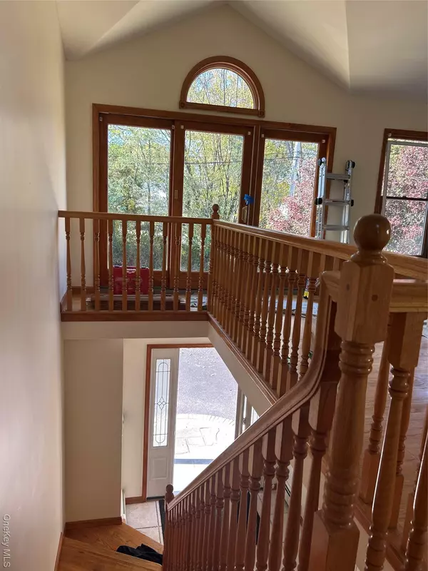 Lindenhurst, NY 11757,620 Lake BLVD