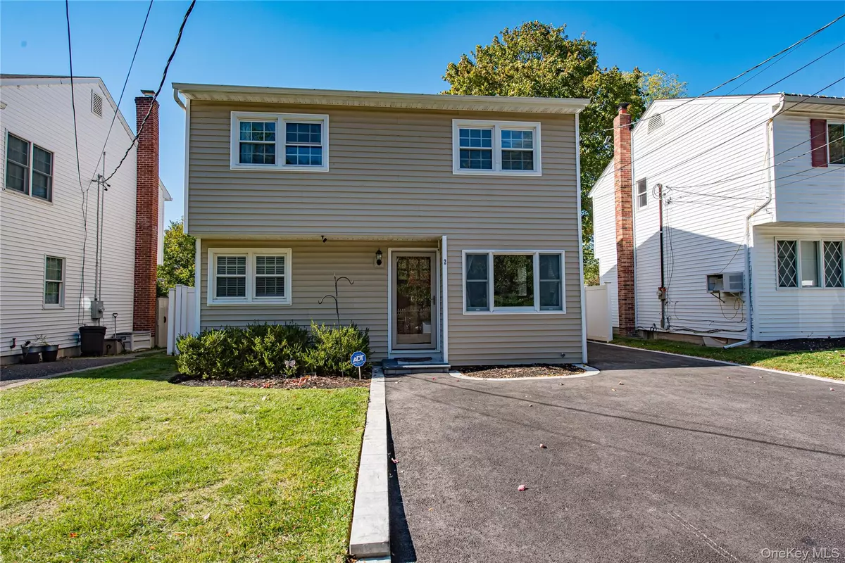 Rocky Point, NY 11778,2 Elm RD