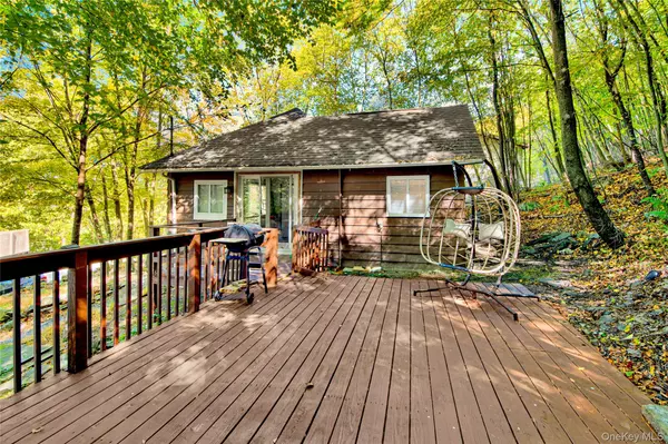 Middletown, NY 10940,51 S Shore DR