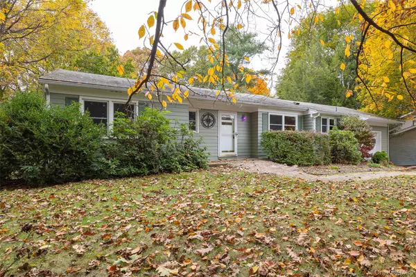 Poughkeepsie, NY 12603,19 Timberline DR