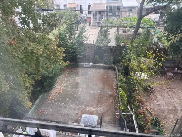 Brooklyn, NY 11208,191 Grant AVE