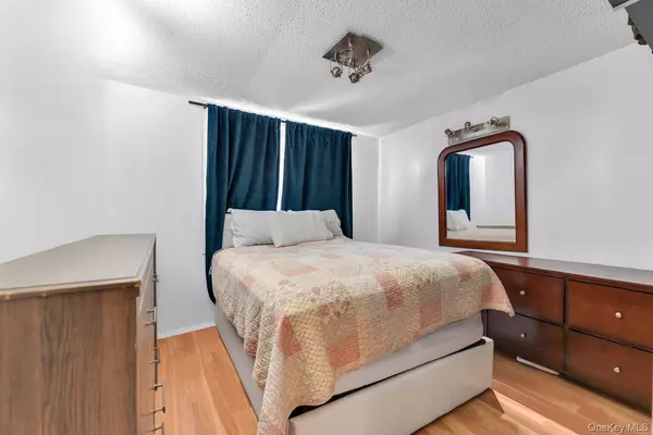 Bronx, NY 10455,439 E 147th ST