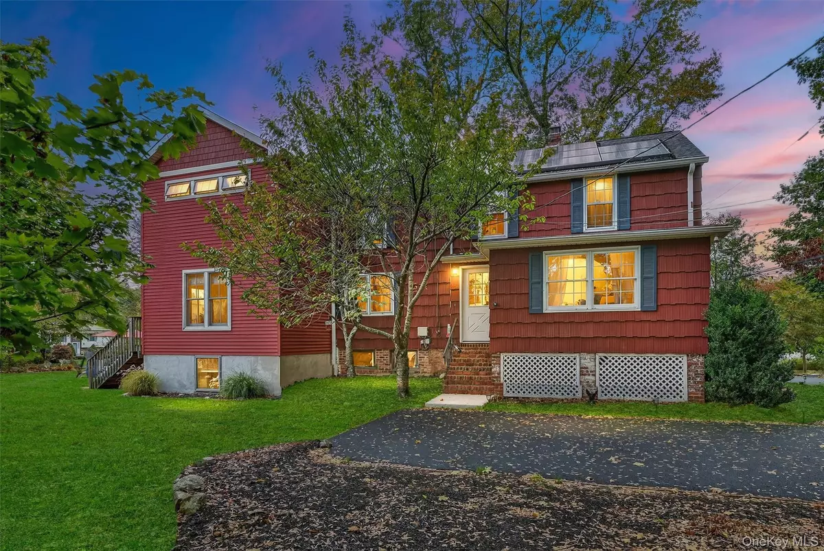 Congers, NY 10920,11 Chester AVE