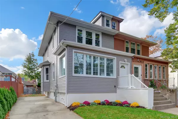 Staten Island, NY 10310,16 Howard CT