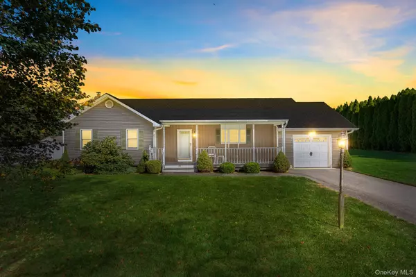 Aquebogue, NY 11901,72 Josica DR